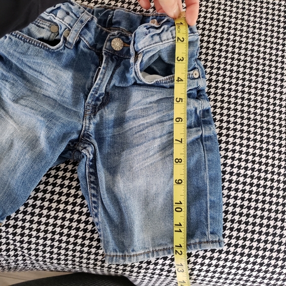 Boy's jeans/ shorts - Picture 7 of 7